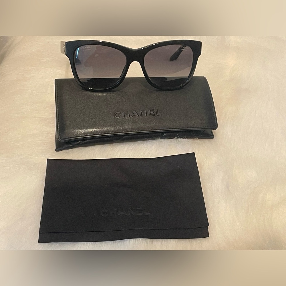 Chanel square sunglasses, black frame, polarized. Only worn twice!